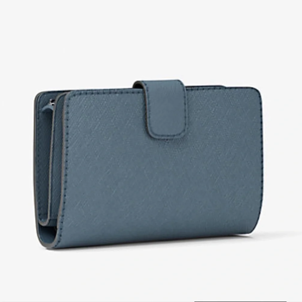 MICHAEL KORS Medium Saffiano Leather Bifold Wallet Cauliflower  NWT